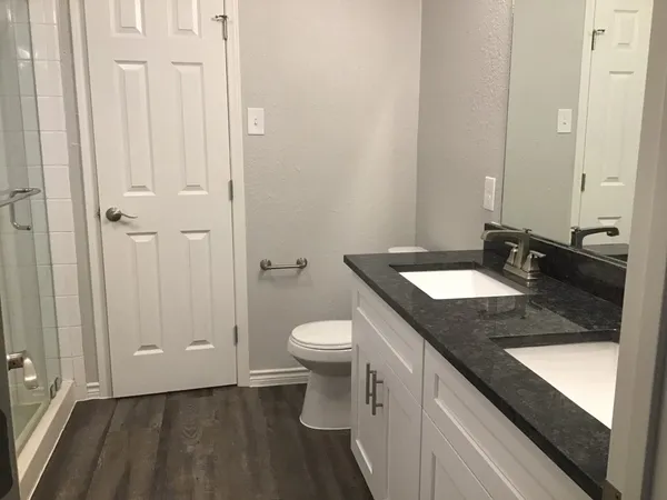 $2,220 | 5010 Chase Mountain Drive, Bacliff, TX 77518