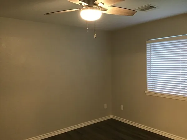 $2,220 | 5010 Chase Mountain Drive, Bacliff, TX 77518