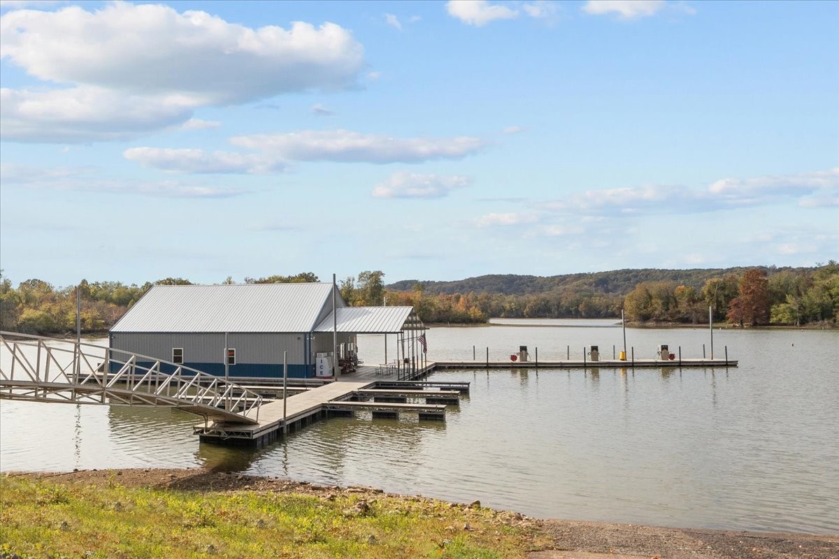 0 Cuba Landing Road Waverly, TN 37185 - Photo 16 of 22 a view of a lake with houses
