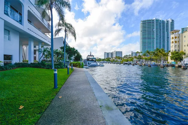 a vase of flowers sitting on a table