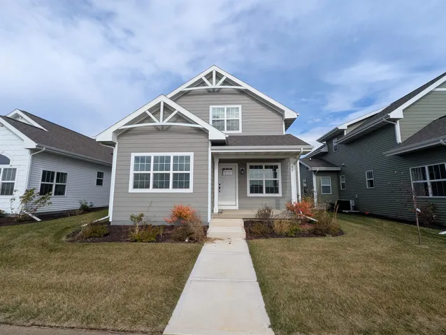 $418,900 | 40 Windflower Way, Mount Horeb, WI 53572