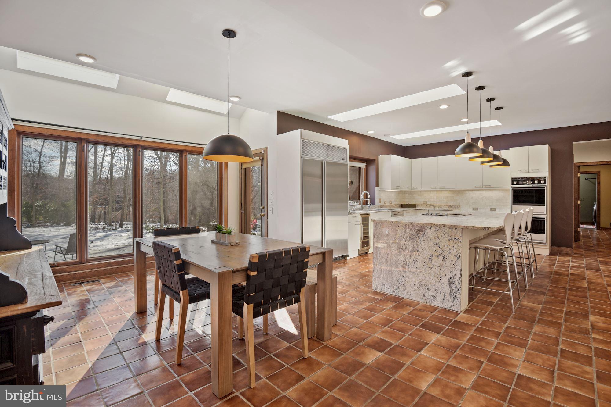 10804 Balantre Lane Potomac, MD 20854 - Photo 14 of 49