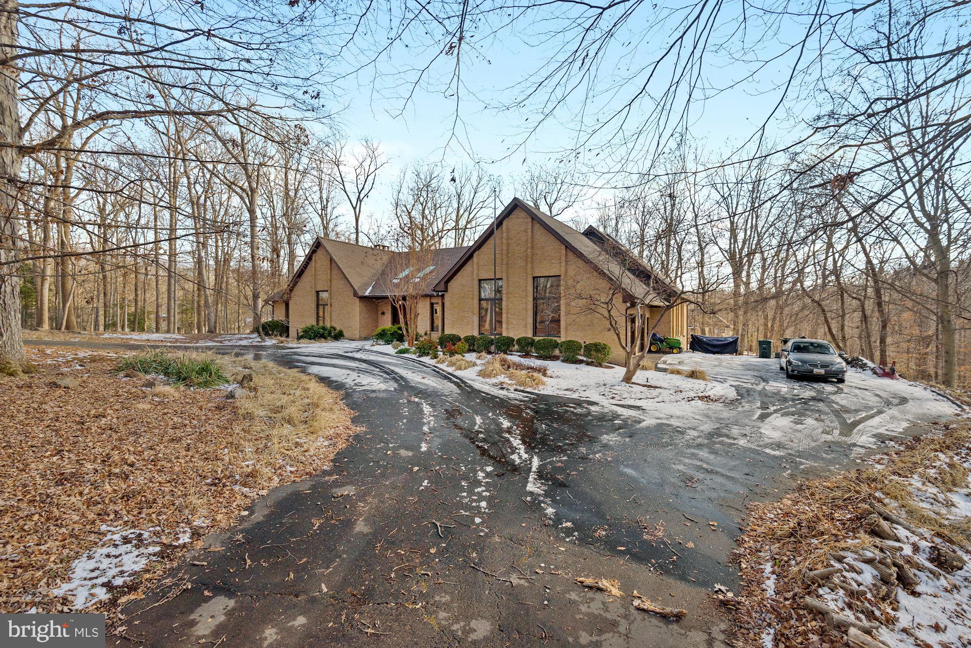 10804 Balantre Lane Potomac, MD 20854 - Photo 43 of 49 Circular Driveway