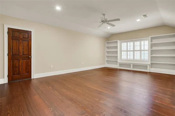 $999,900 | 48 Summit Oaks Circle, Denison, TX 75020