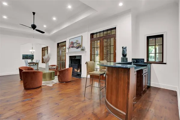 $999,900 | 48 Summit Oaks Circle, Denison, TX 75020