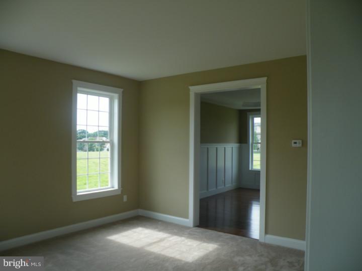 1401 Springhouse Road Sinking Spring, PA 19608 - Photo 13 of 20 Living Room