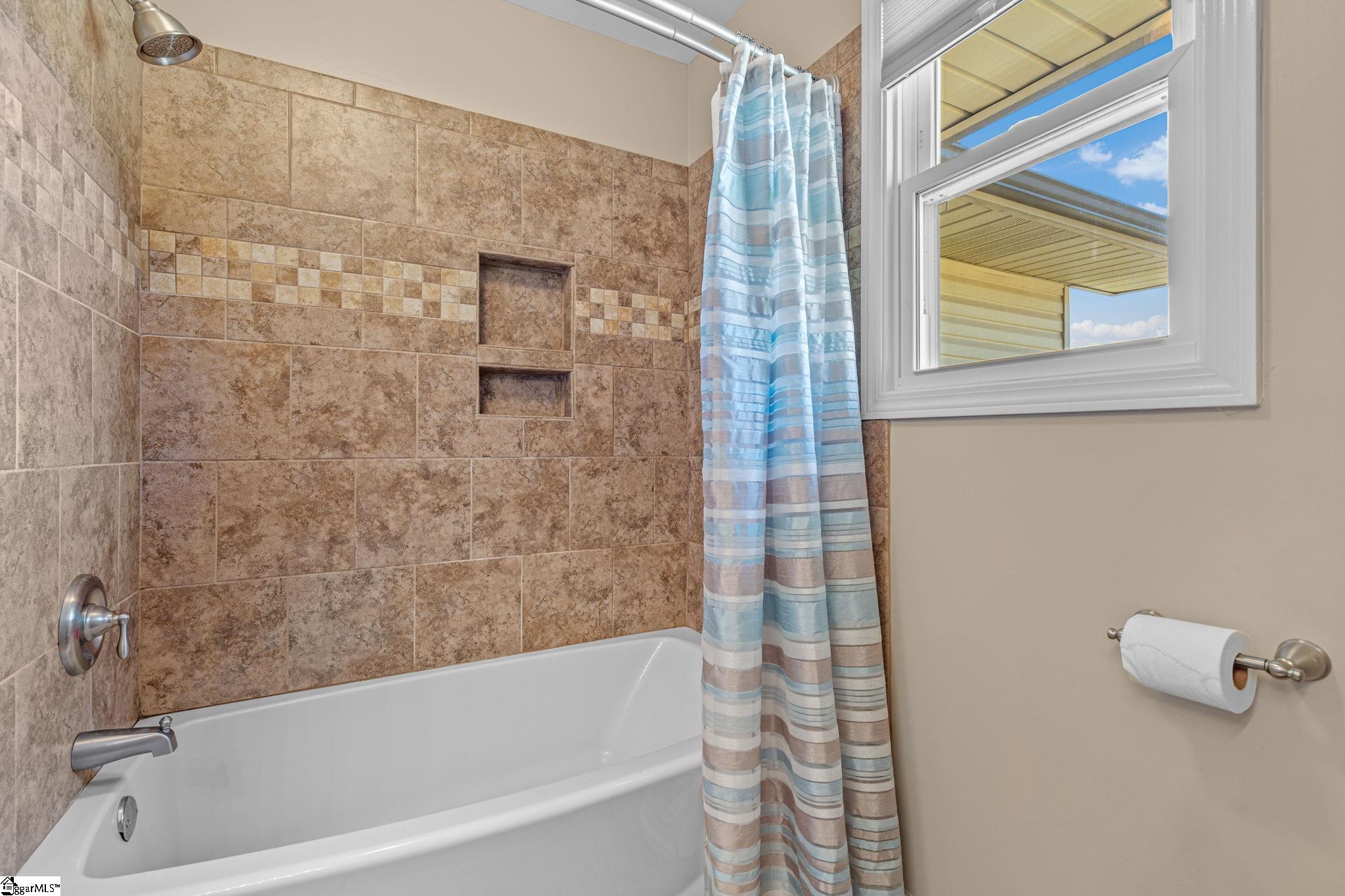 232 Strawberry Road Anderson, SC 29626 - Photo 30 of 40