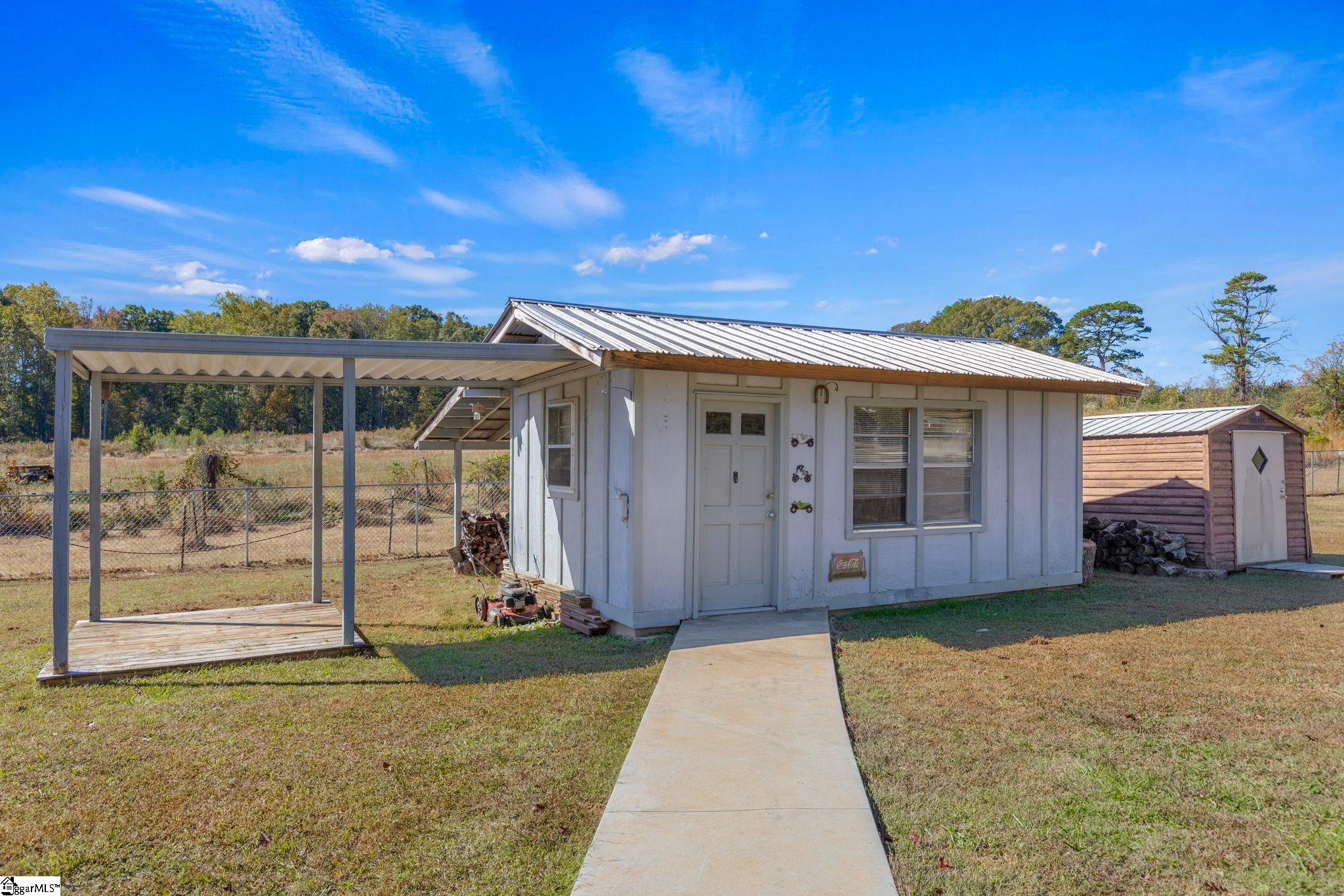 232 Strawberry Road Anderson, SC 29626 - Photo 33 of 40