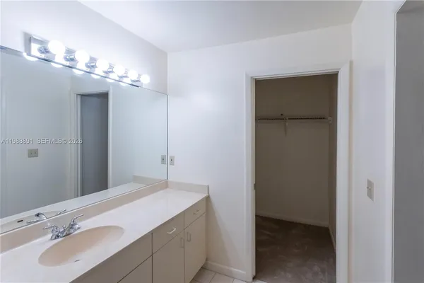 $2,300 | 2700 North Seacrest Boulevard, Boynton Beach, FL 33435