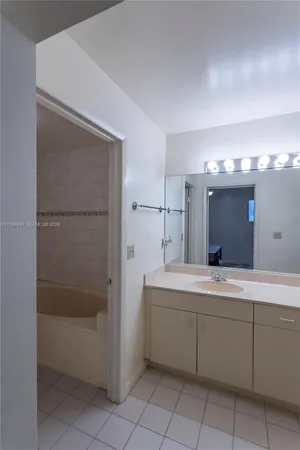 $2,300 | 2700 North Seacrest Boulevard, Boynton Beach, FL 33435