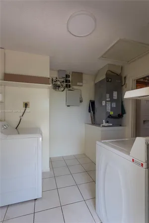 $2,300 | 2700 North Seacrest Boulevard, Boynton Beach, FL 33435