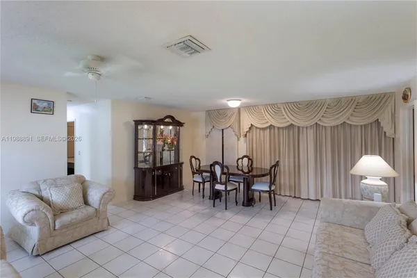 $2,300 | 2700 North Seacrest Boulevard, Boynton Beach, FL 33435