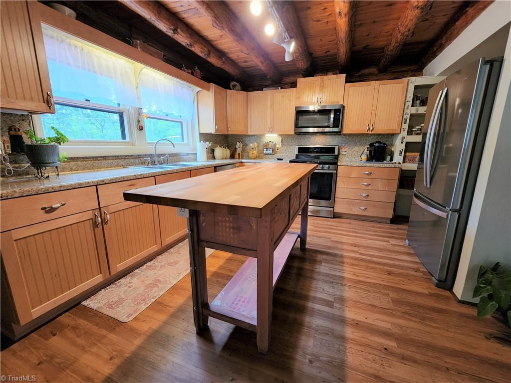 1329 Mountain View Church Road King, NC 27021 - Photo 3 of 35