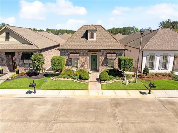 $485,000 | 525 Rue Jardins, Covington, LA 70433