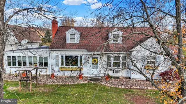 $375,000 | 6221 Perkiomen Avenue, Birdsboro, PA 19508