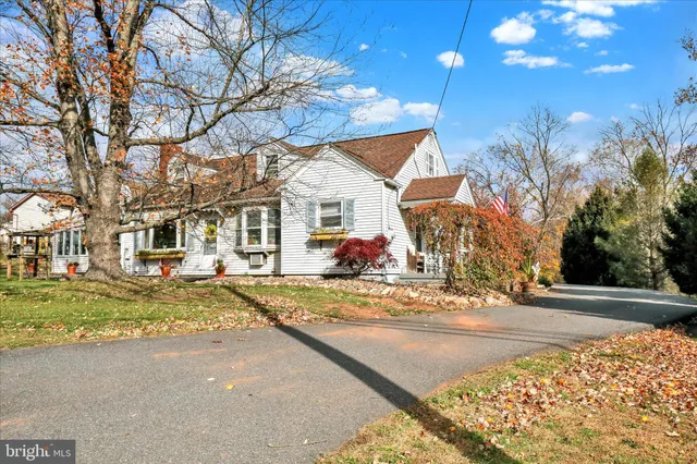 $375,000 | 6221 Perkiomen Avenue, Birdsboro, PA 19508