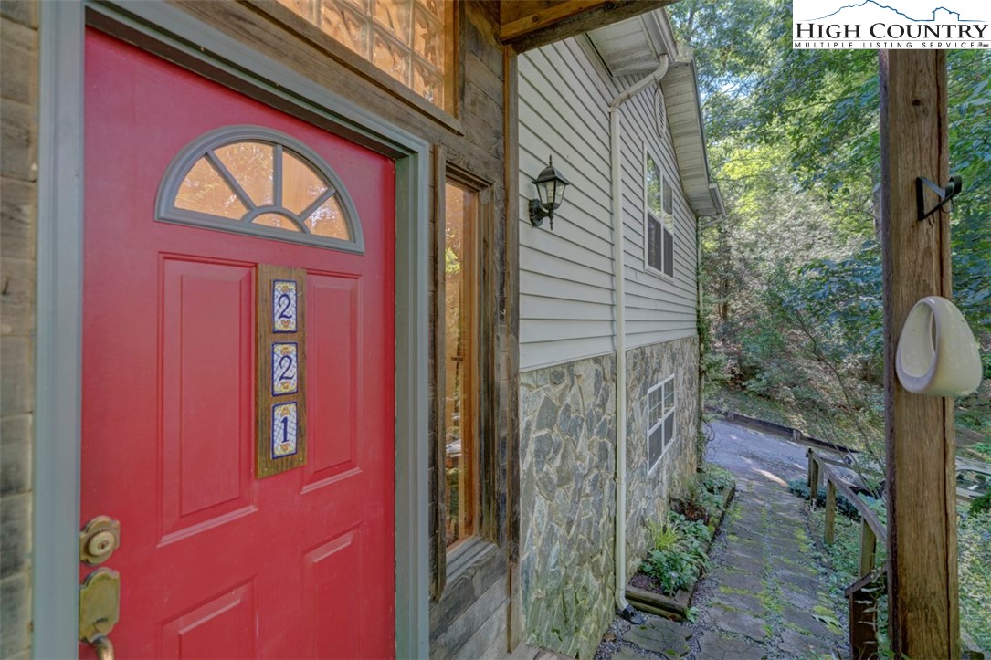 221 Margot Road Boone, NC 28607 - Photo 1 of 40 Gallery Image 1