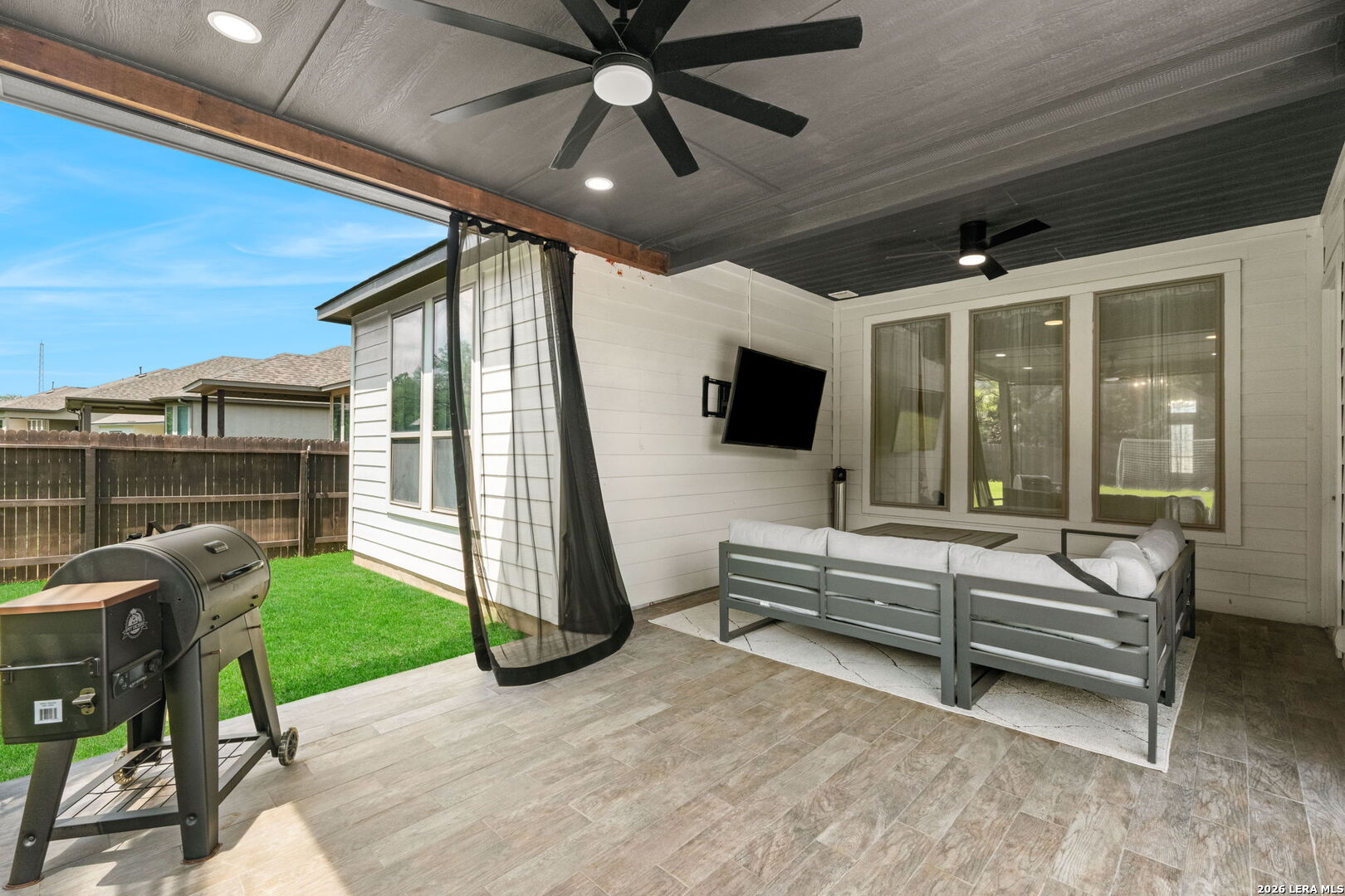 8928 Whimsey Ridge Fair Oaks Ranch, TX 78015 - Photo 9 of 28