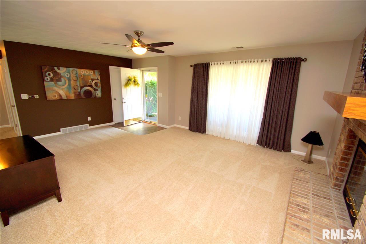 3205 Spring Street Davenport, IA 52807 - Photo 11 of 24 Gallery Image 11