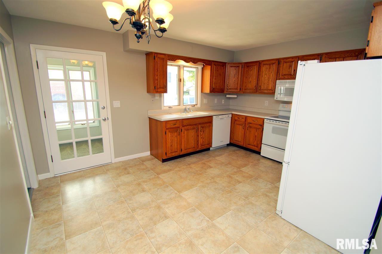 3205 Spring Street Davenport, IA 52807 - Photo 9 of 24 Gallery Image 9