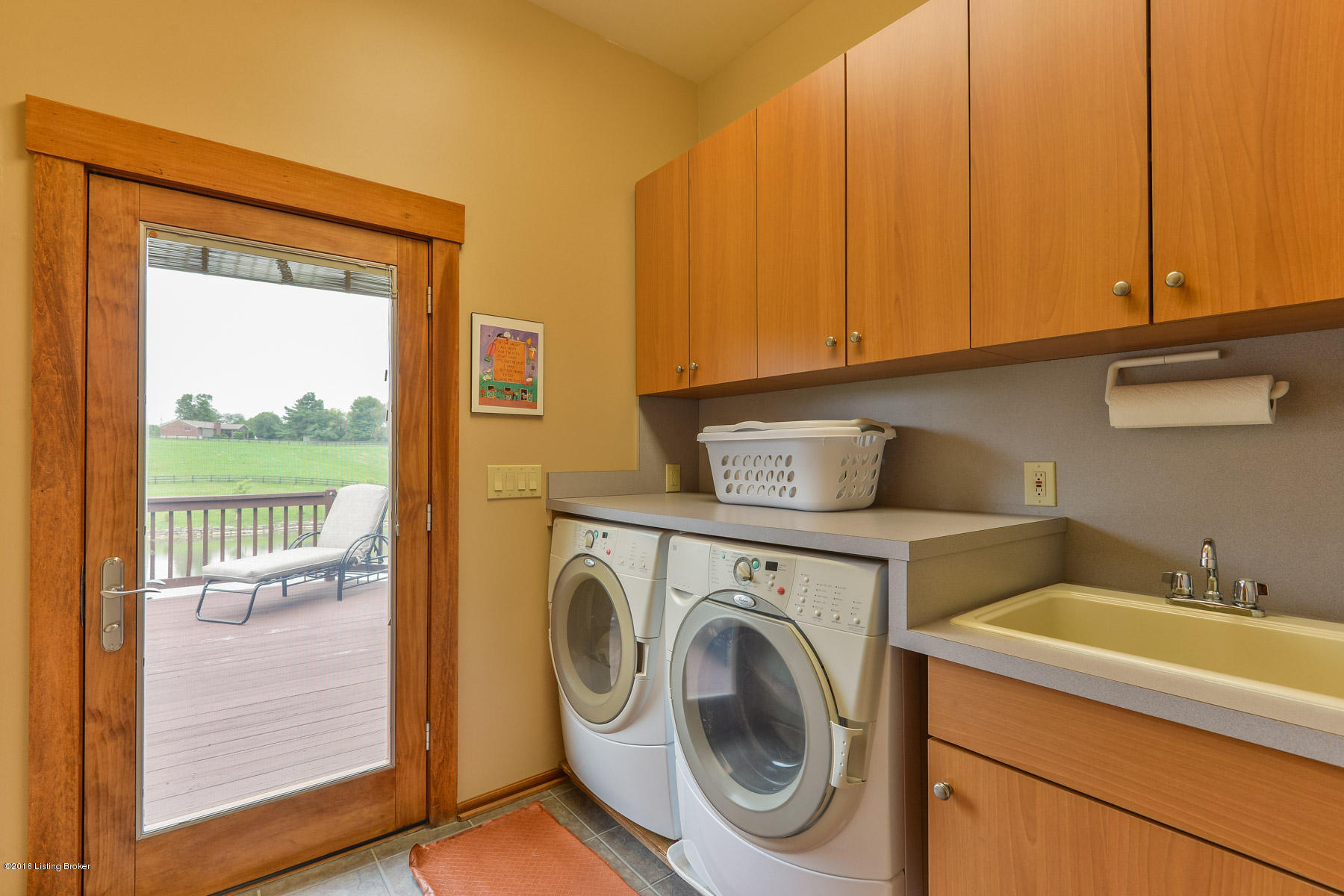 5908 Aiken Road Simpsonville, KY 40067 - Photo 25 of 48 24