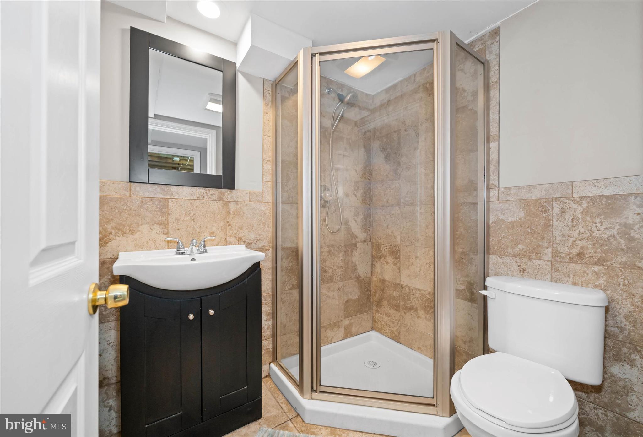 4 Flora Circle Newark, DE 19711 - Photo 31 of 41 a bathroom with a sink toilet and shower