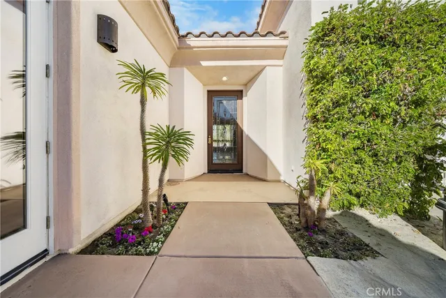 $1,669,000 | 17 Oakmont Drive, Rancho Mirage, CA 92270