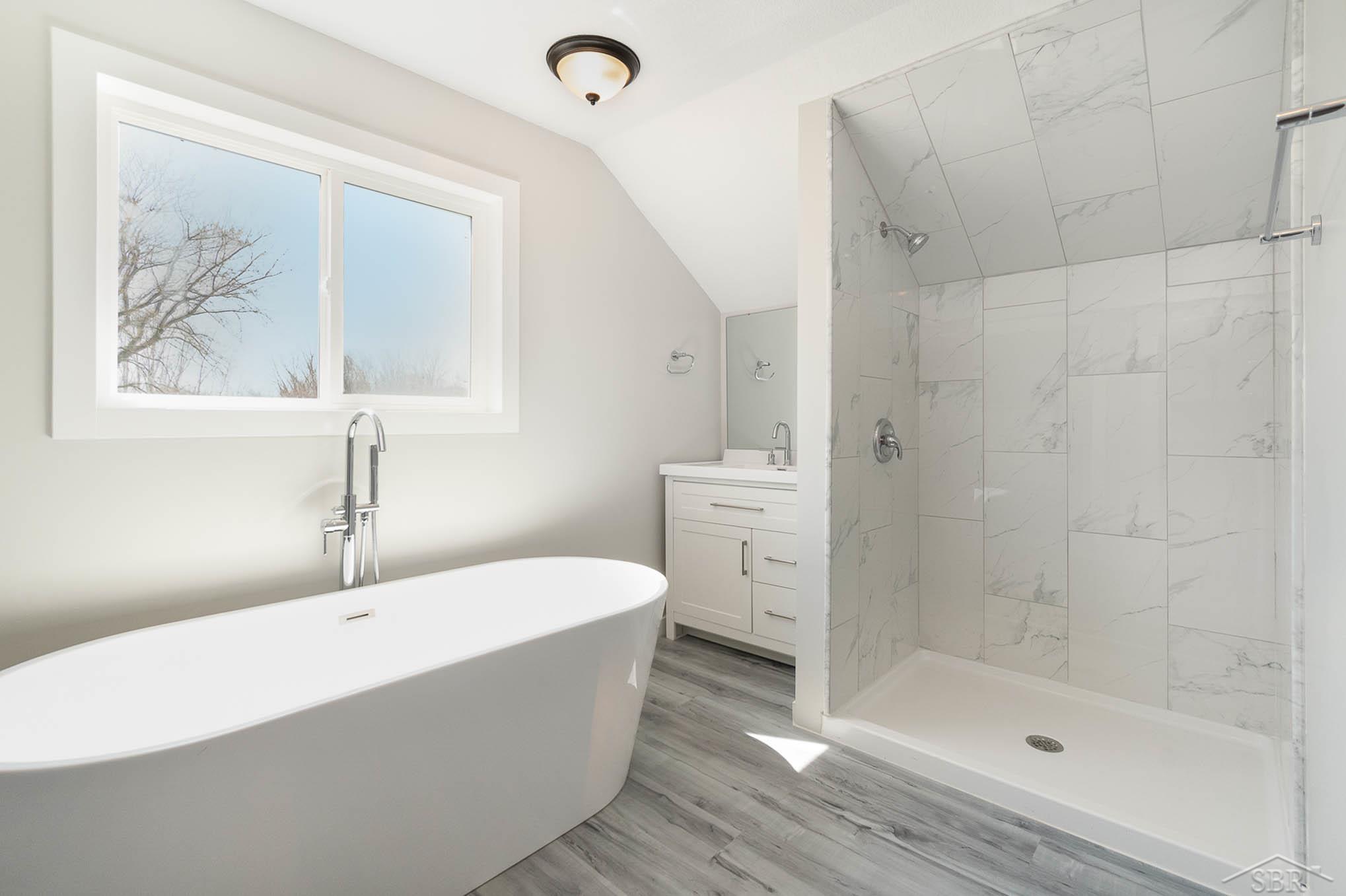 12285 West Freeland Road Freeland, MI 48623 - Photo 25 of 31