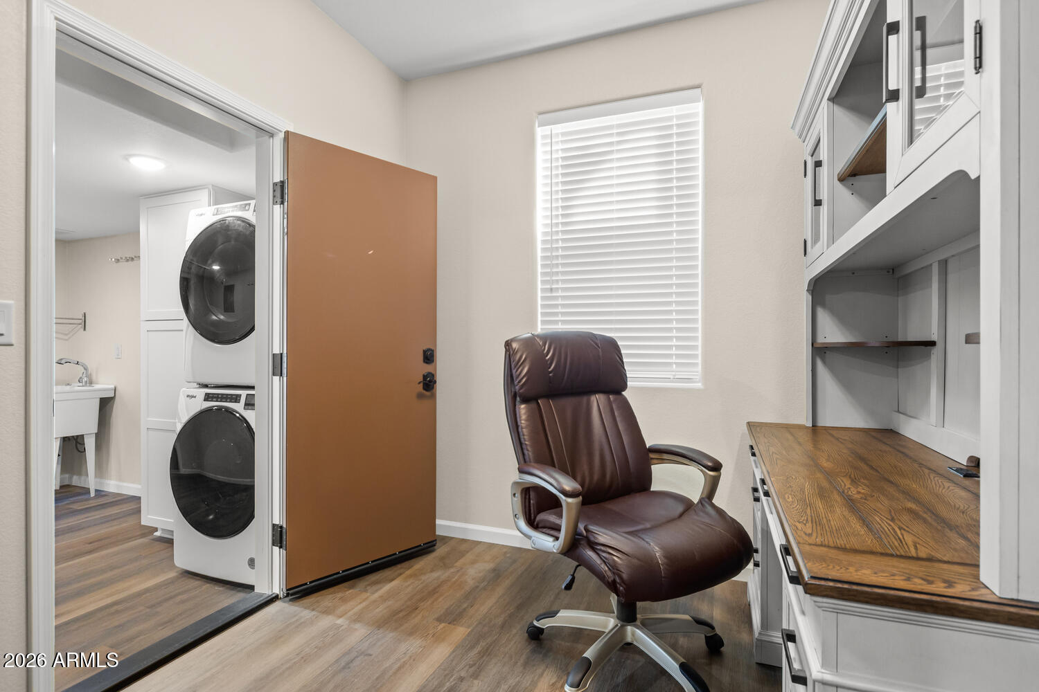 17200 West Bell Road, Unit 1054 Surprise, AZ 85374 - Photo 7 of 46 a view of a kitchen with furniture and a window