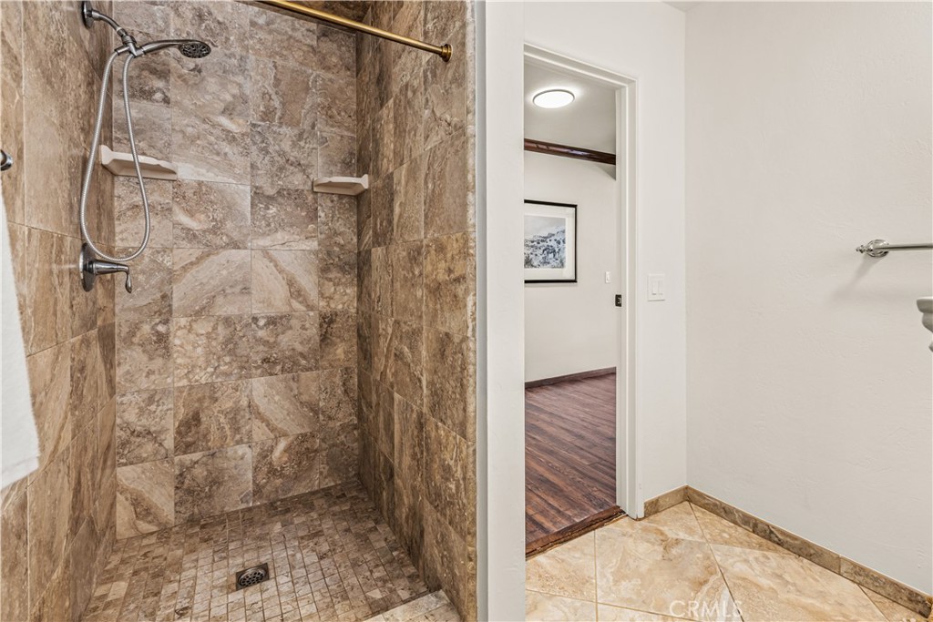8841 Gardena Way Lakeside, CA 92040 - Photo 30 of 41 Cavernous master bathroom shower