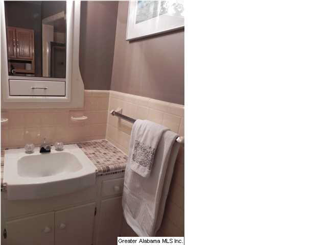 1826 Lk Rdg Road Birmingham, AL 35216 - Photo 16 of 29