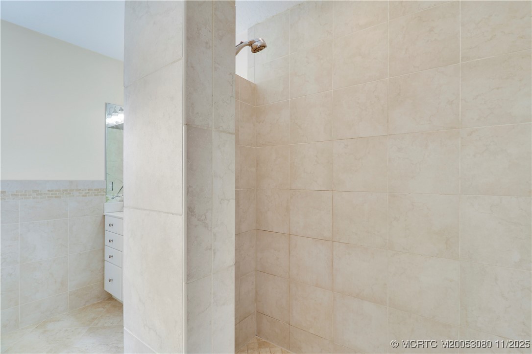 5439 Southeast Horseshoe Point Road Stuart, FL 34997 - Photo 26 of 53 Gallery Image 26