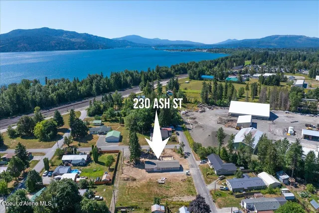 $425,000 | 230 Ash Street, Ponderay, ID 83852