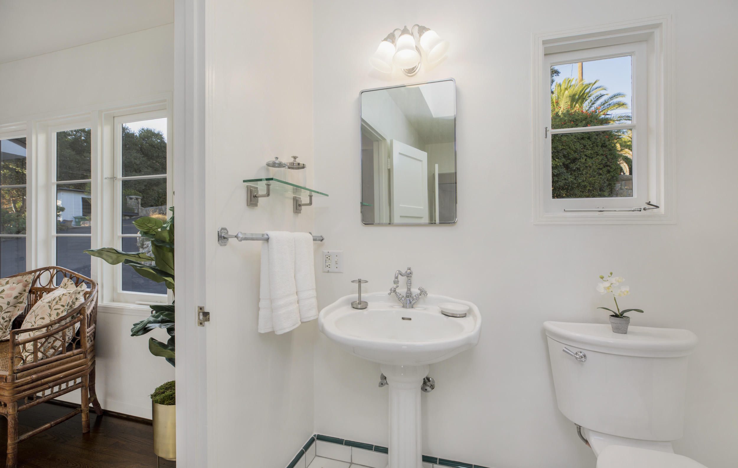 925 Jimeno Road Santa Barbara, CA 93103 - Photo 13 of 26 a bathroom with a sink toilet and shower