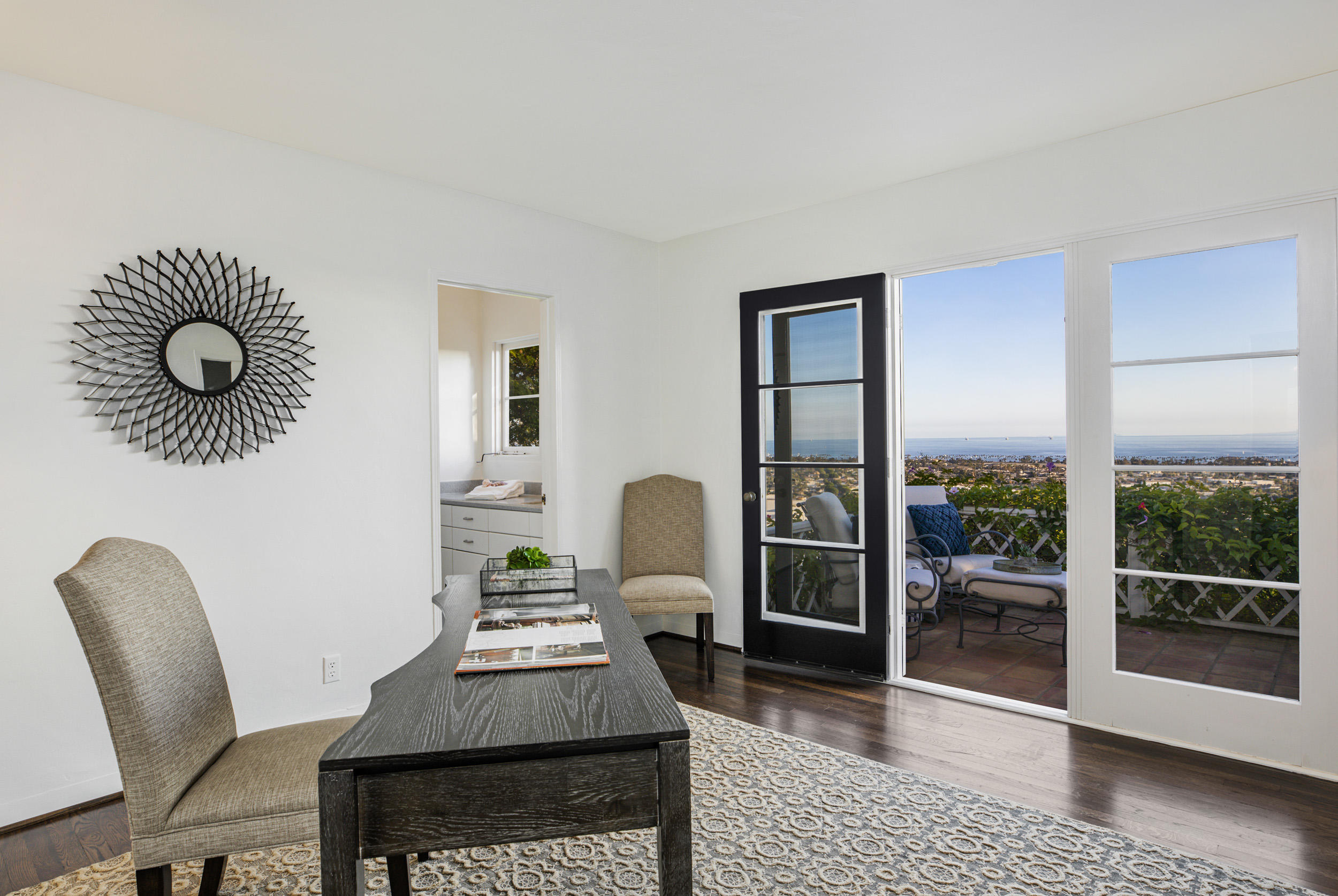 925 Jimeno Road Santa Barbara, CA 93103 - Photo 9 of 26 a living room with furniture