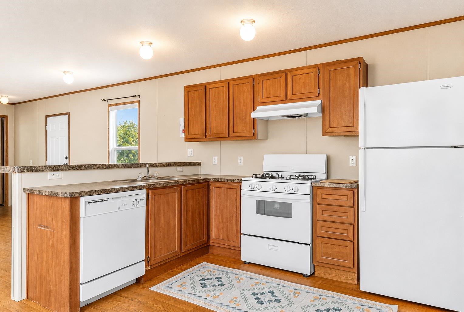 58 Shaw Drive Rochester, NH 03868 - Photo 8 of 24