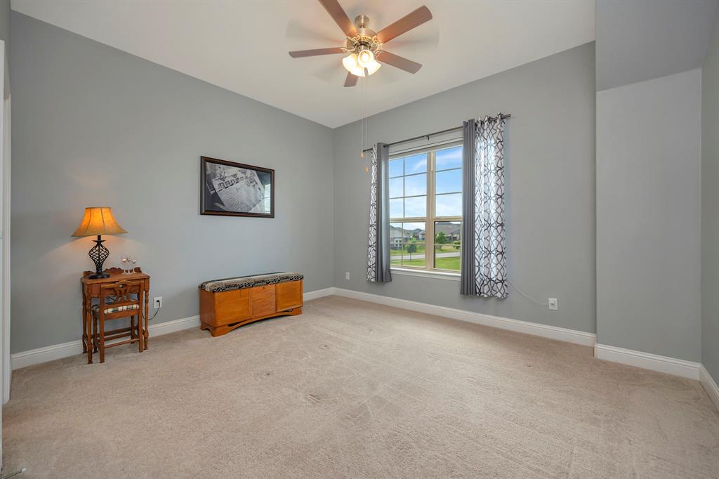 11305 Misty Ridge Drive Flower Mound, TX 76262 - Photo 28 of 40 Third bedroom has it's own ensuite bathroom.