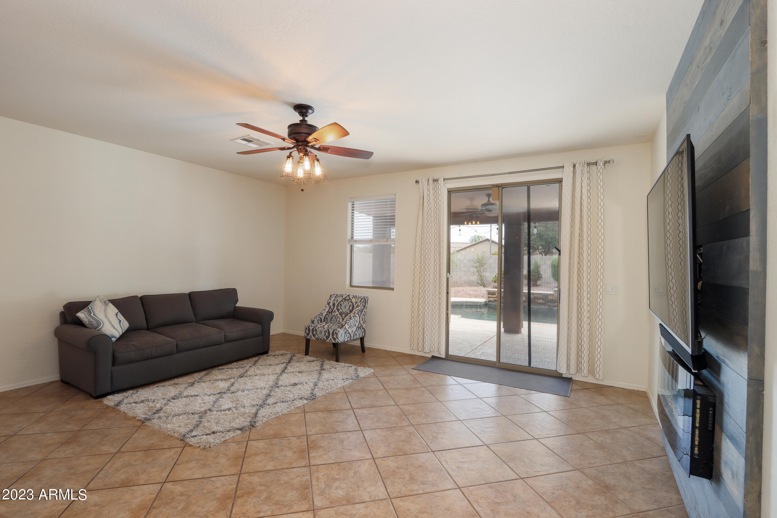 18427 North Madison Road Maricopa, AZ 85139 - Photo 14 of 66 14