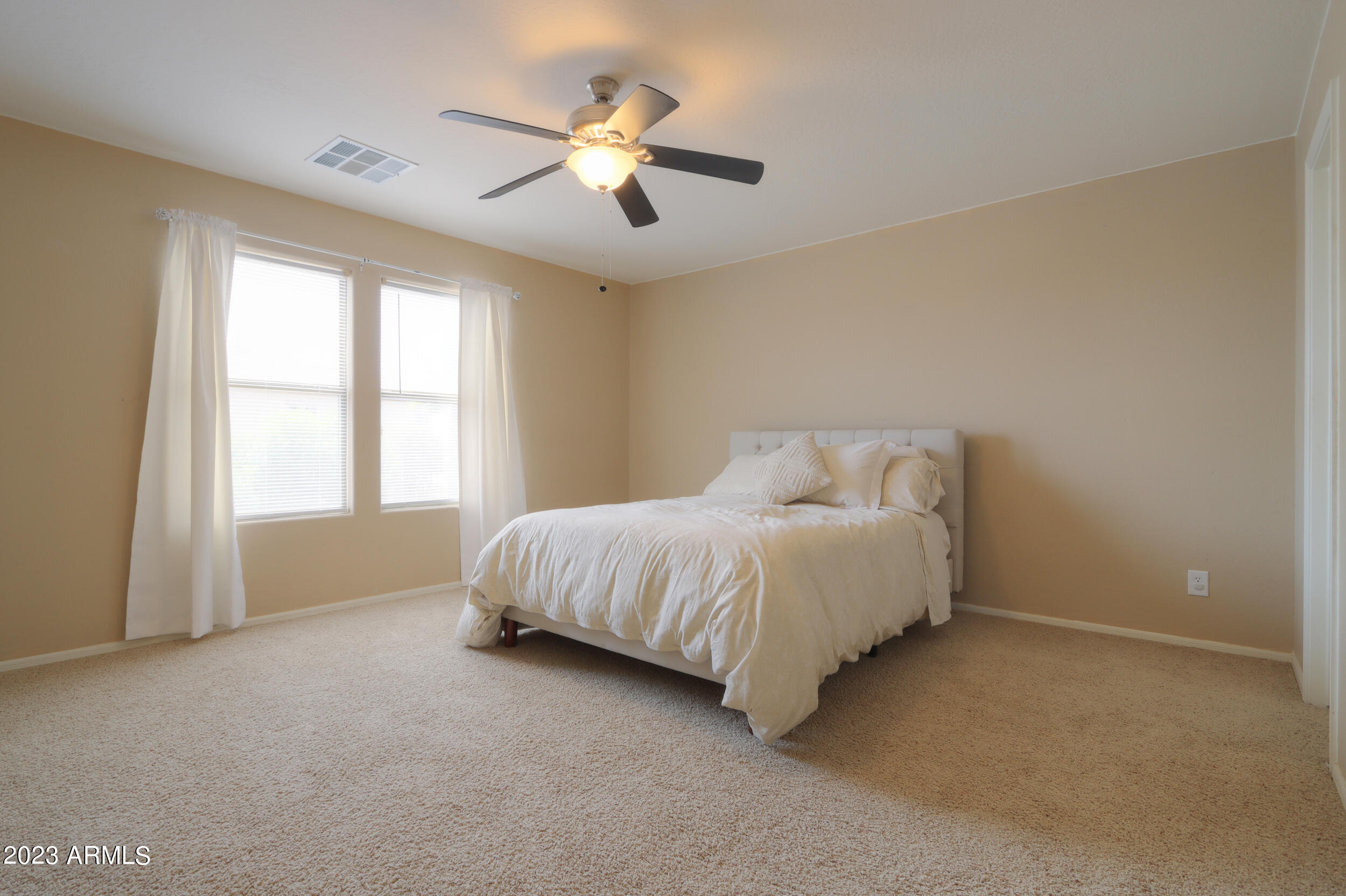 18427 North Madison Road Maricopa, AZ 85139 - Photo 31 of 66 40