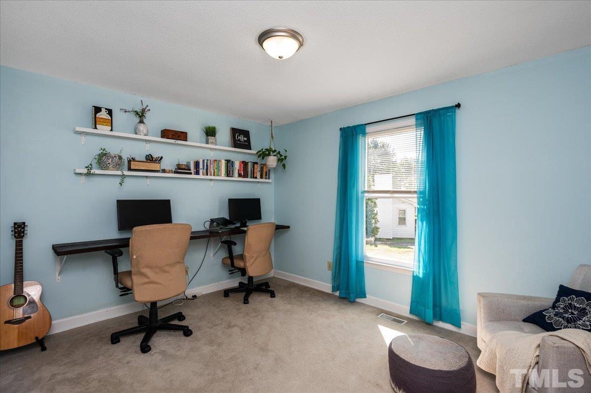 5801 Iris Lake Court Raleigh, NC 27604 - Photo 18 of 26 Gallery Image 18
