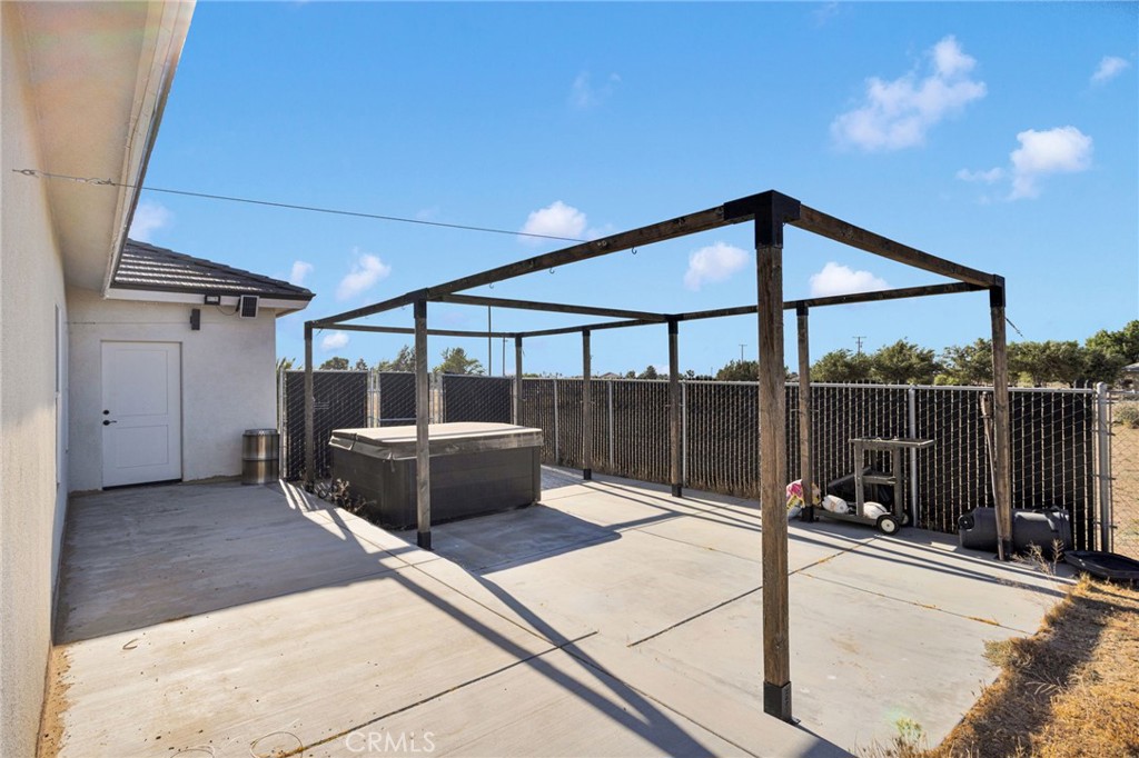 9831 Buttemere Road Phelan, CA 92371 - Photo 23 of 30