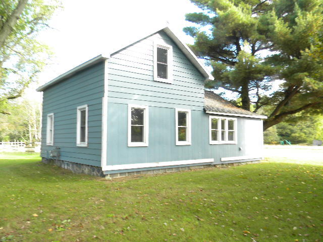 8082 Marvin Road Holton, MI 49425 - Photo 3 of 22 DSCN7108
