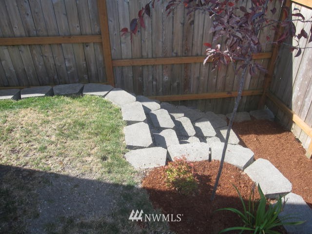 563 Graham Avenue Northeast Renton, WA 98059 - Photo 13 of 15 Gallery Image 13