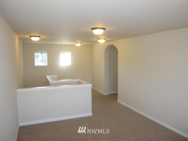 563 Graham Avenue Northeast Renton, WA 98059 - Photo 7 of 15 Gallery Image 7