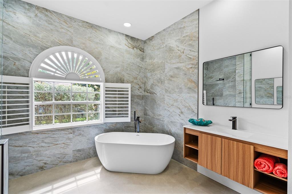 629 Sawgrass Bridge Road Venice, FL 34292 - Photo 21 of 43