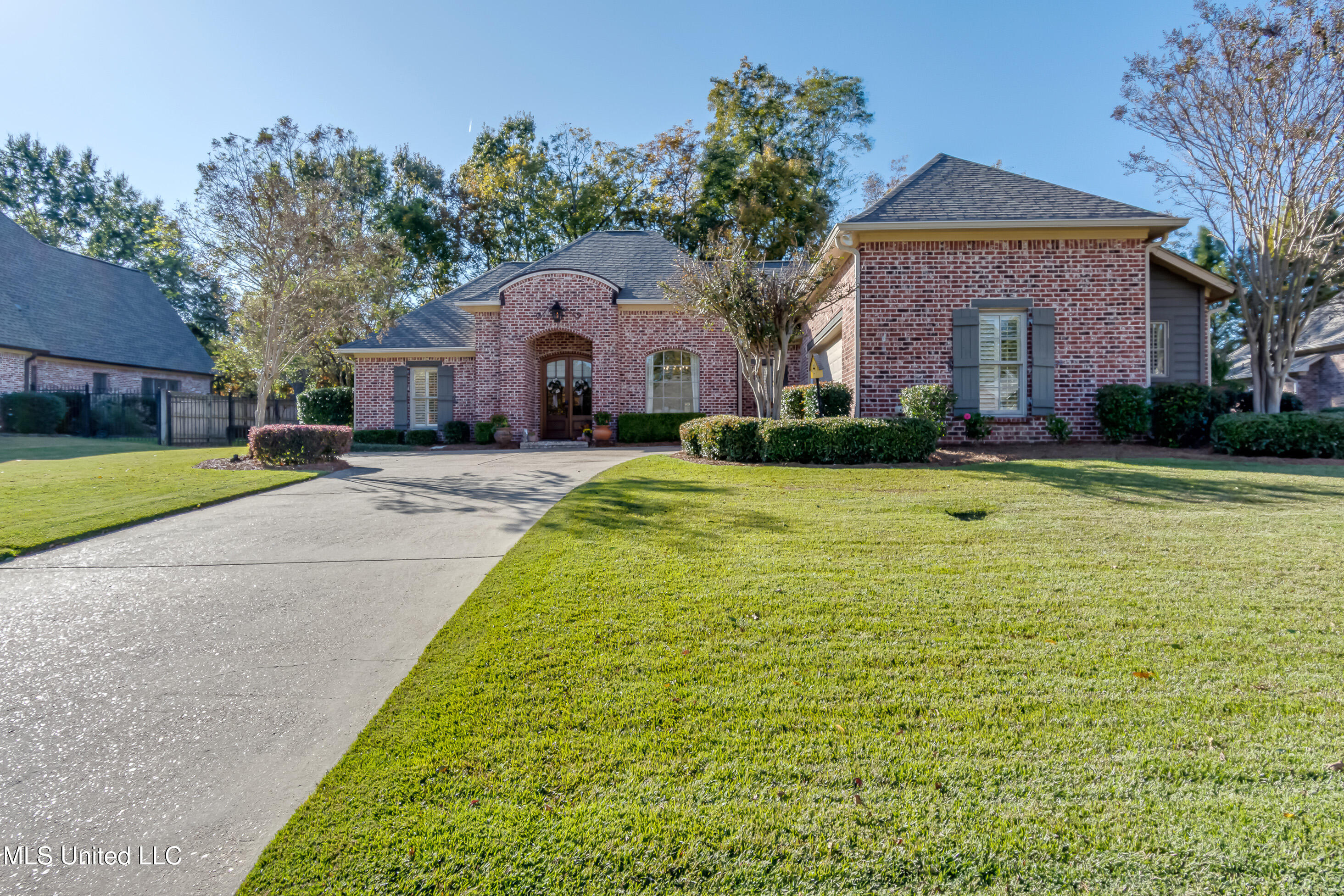 129 Victoria Place Madison, MS 39110 - Photo 4 of 91 129 Victoria Pl e-6