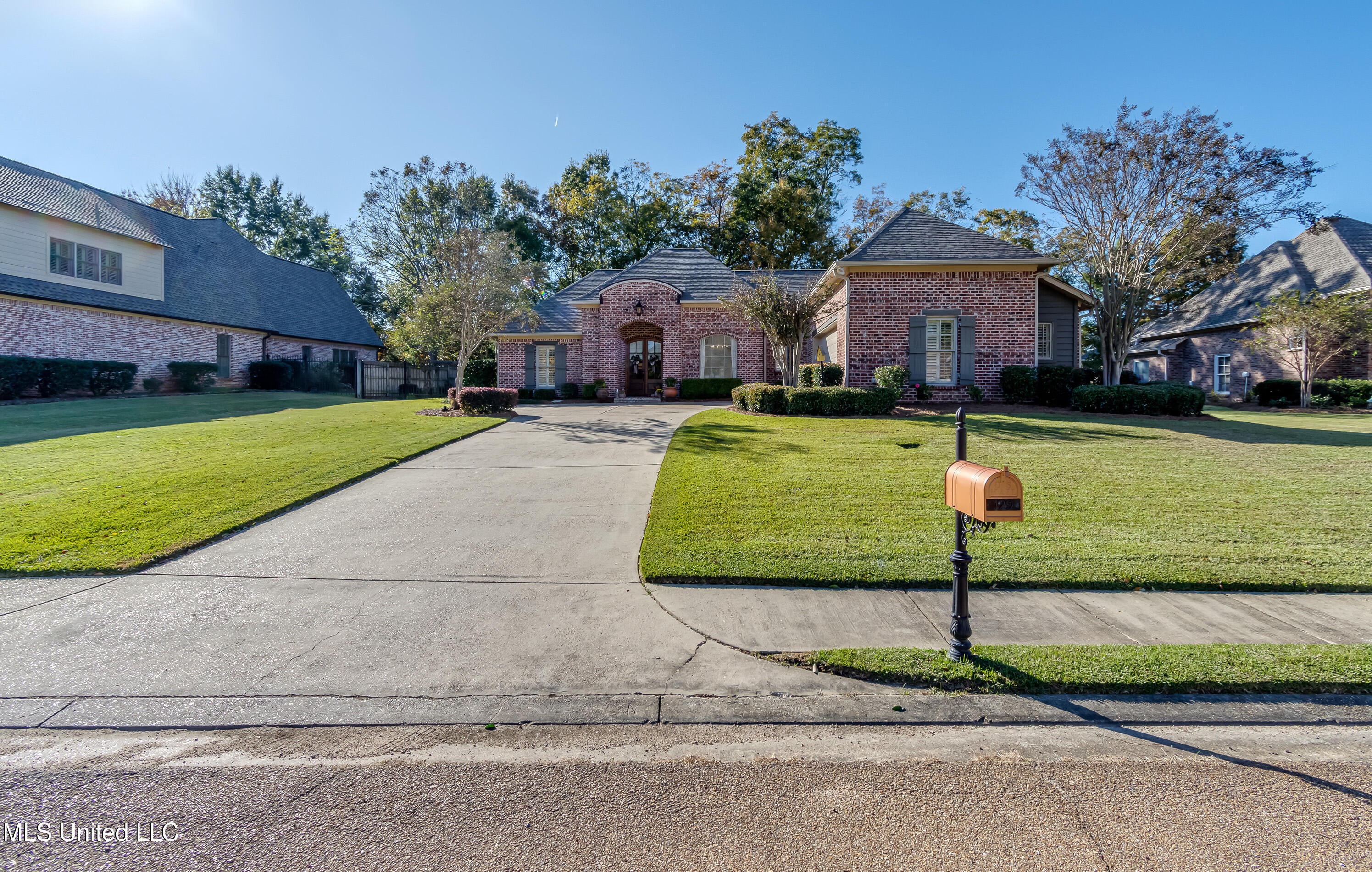 129 Victoria Place Madison, MS 39110 - Photo 5 of 91 129 Victoria Pl e-5