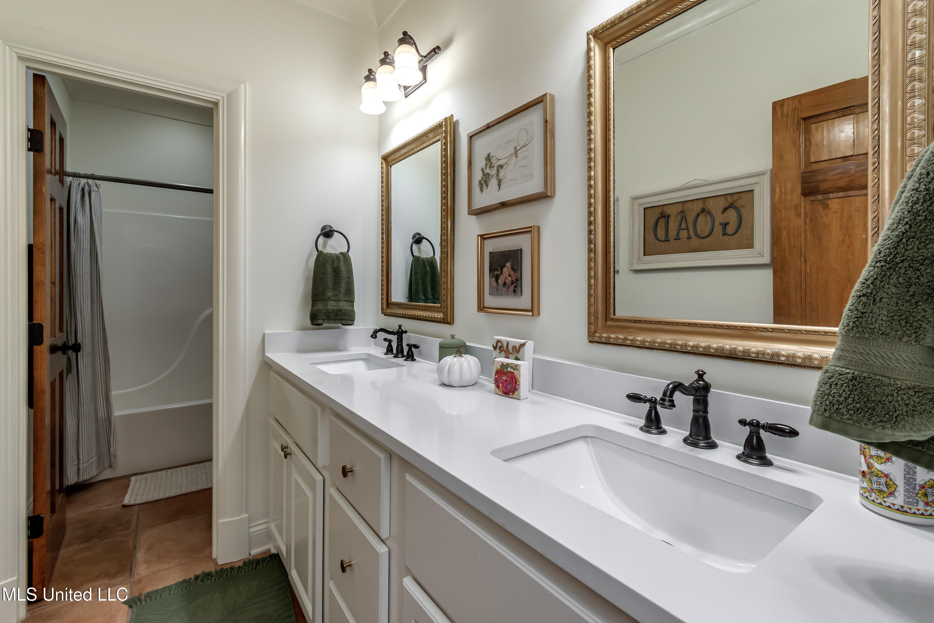 129 Victoria Place Madison, MS 39110 - Photo 63 of 91 129 Victoria Pl-9