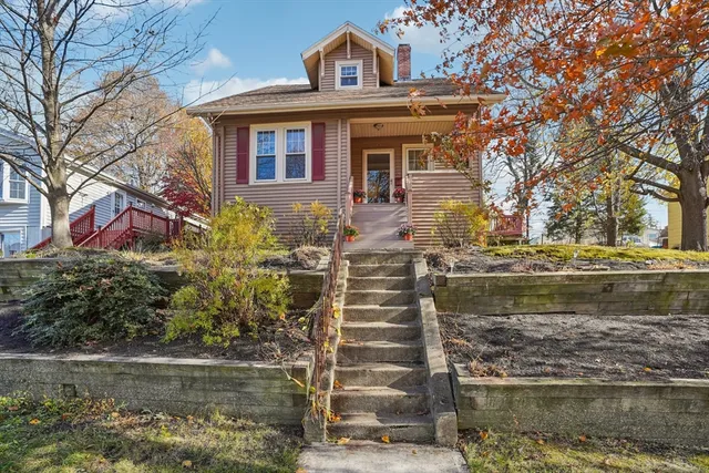 $425,000 | 55 Standish Street, Worcester, MA 01604