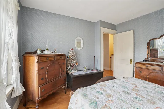 $425,000 | 55 Standish Street, Worcester, MA 01604